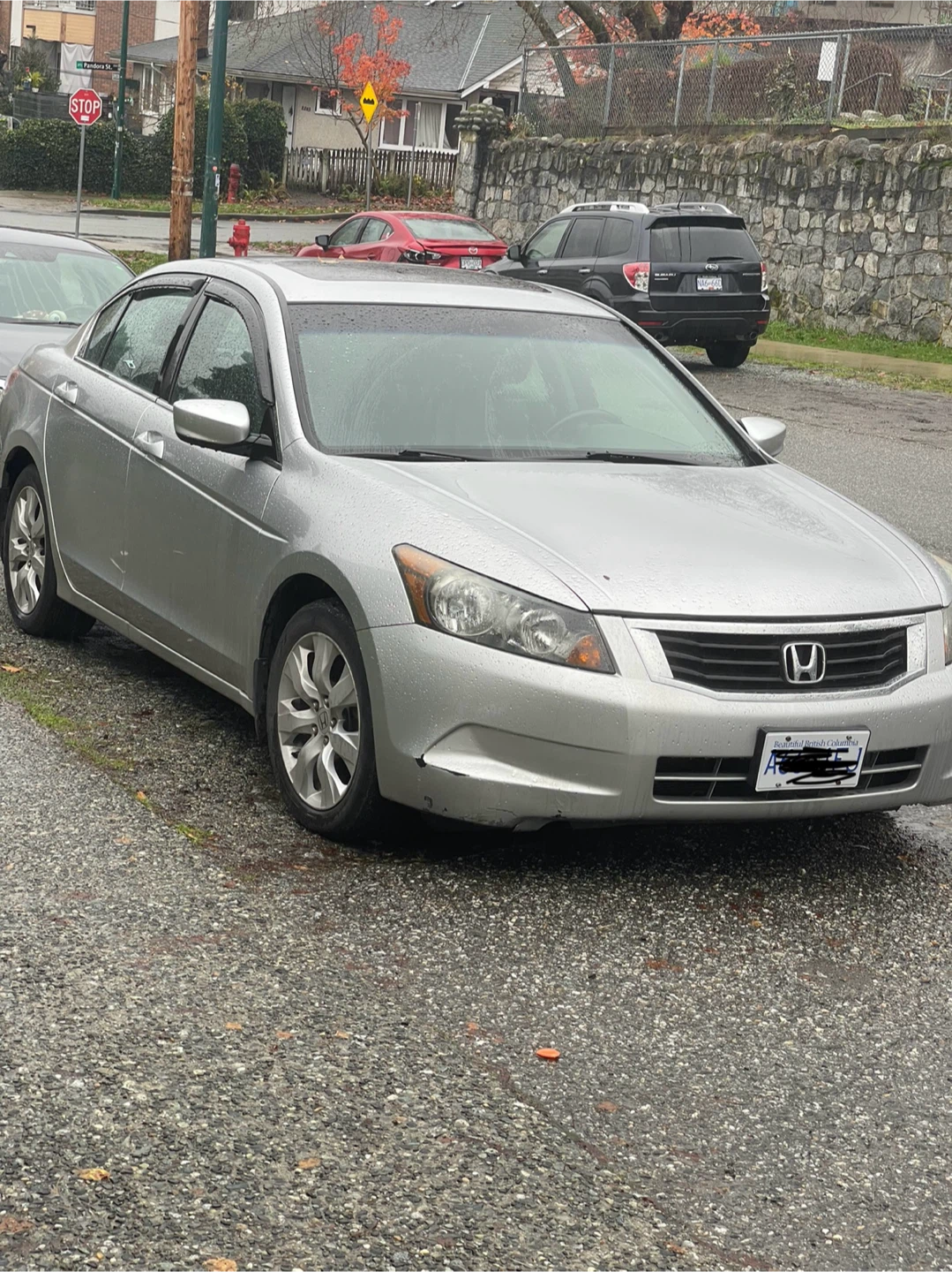 Silver Honda Accord Sedan 2010