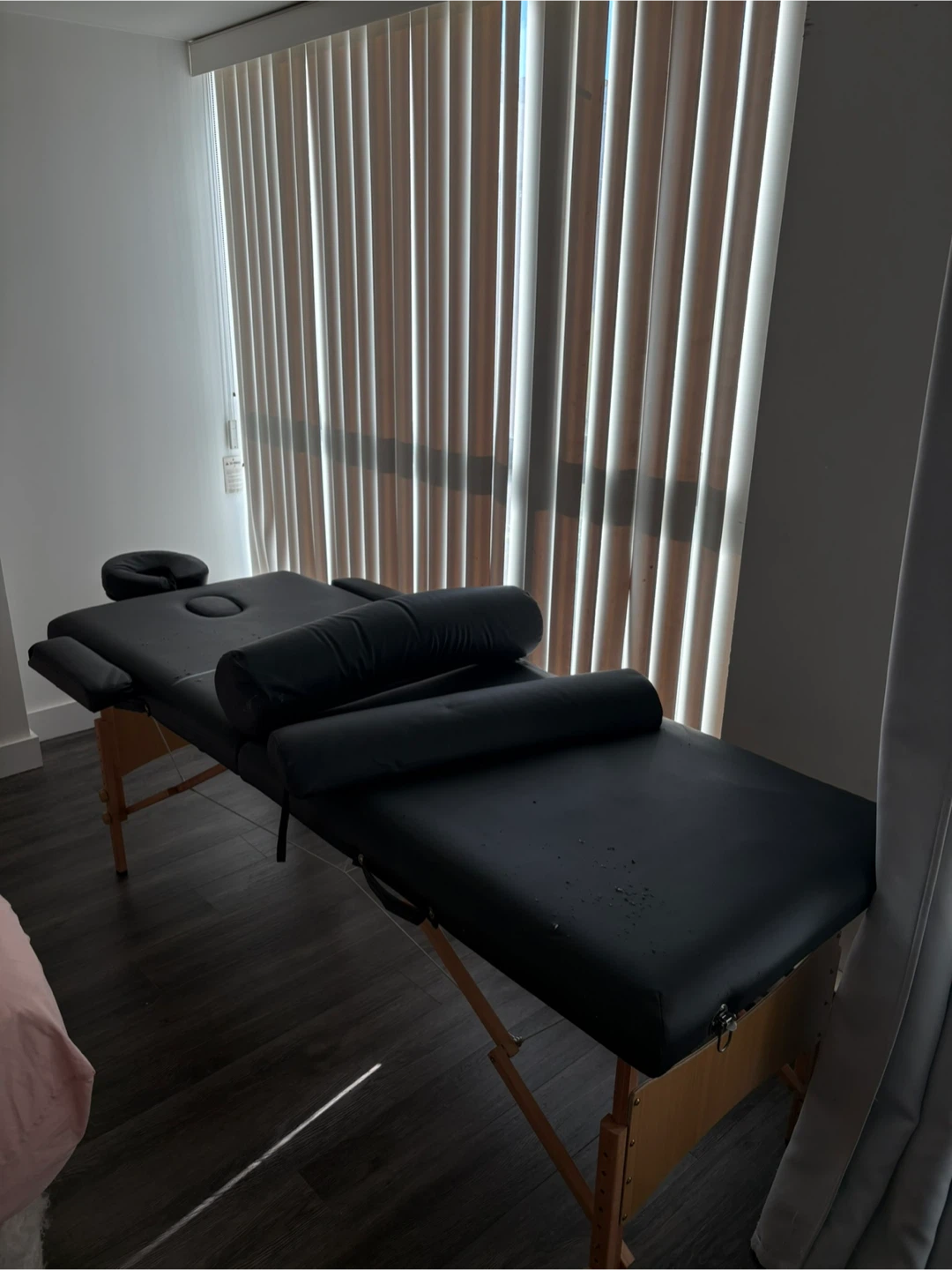 Portable Massage Table - photo 2