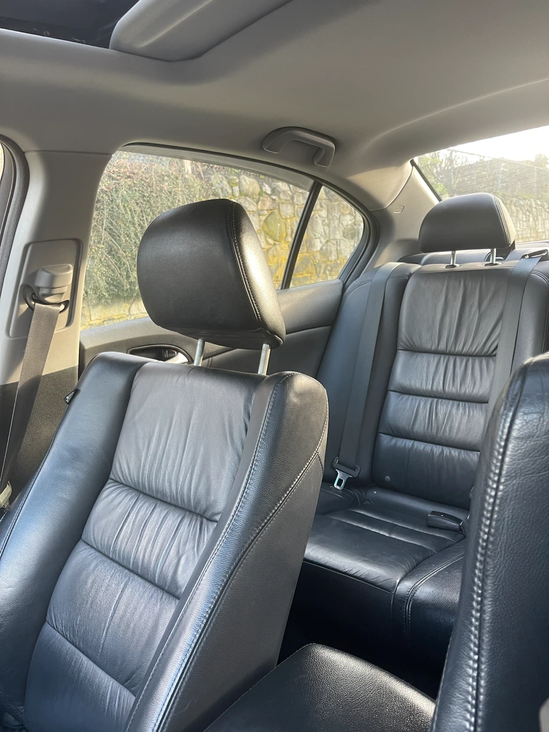 Silver Honda Accord Sedan 2010 - photo 5