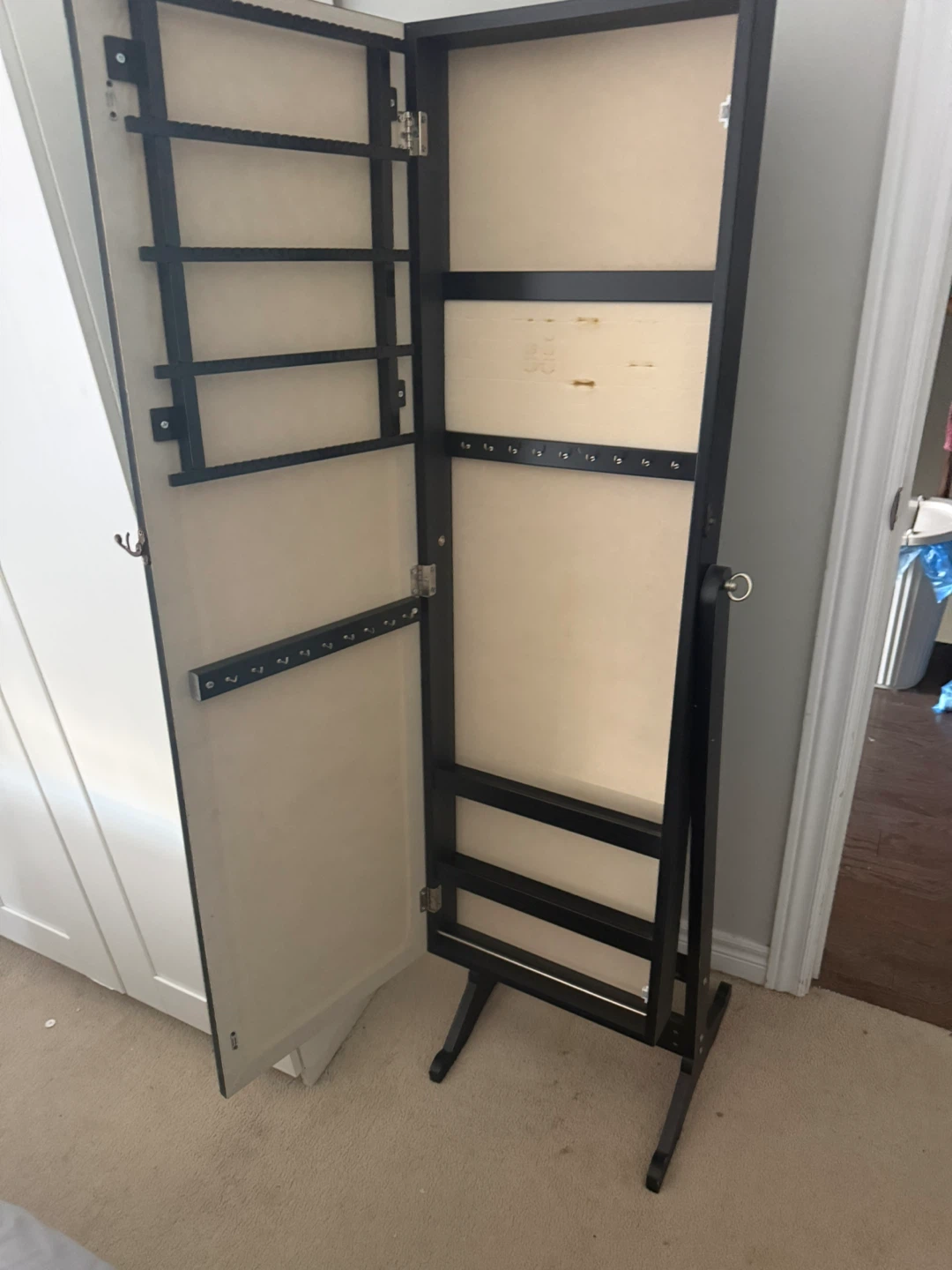 Standing Jewelry Armoire Mirror - photo 2