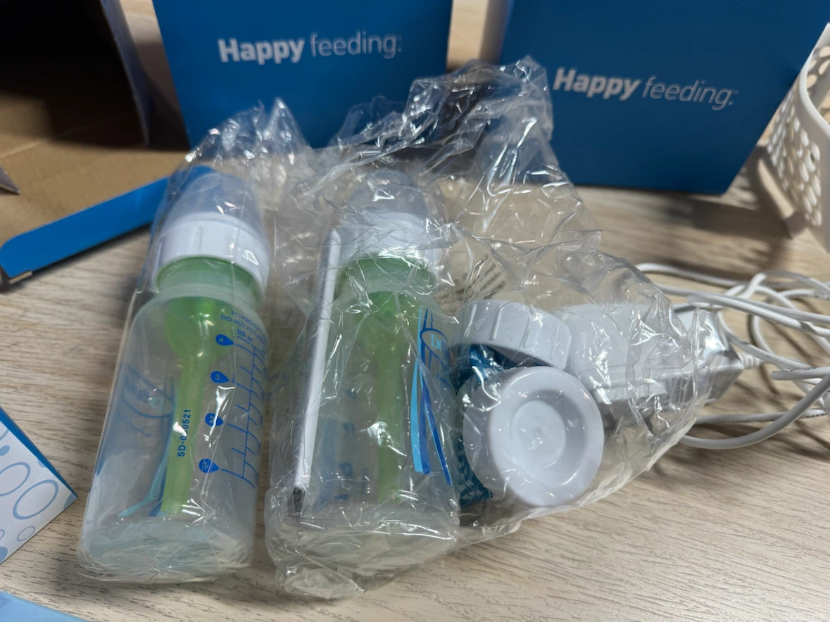 Dr. Brown's Customflow Double Electric Breast Pump - photo 2