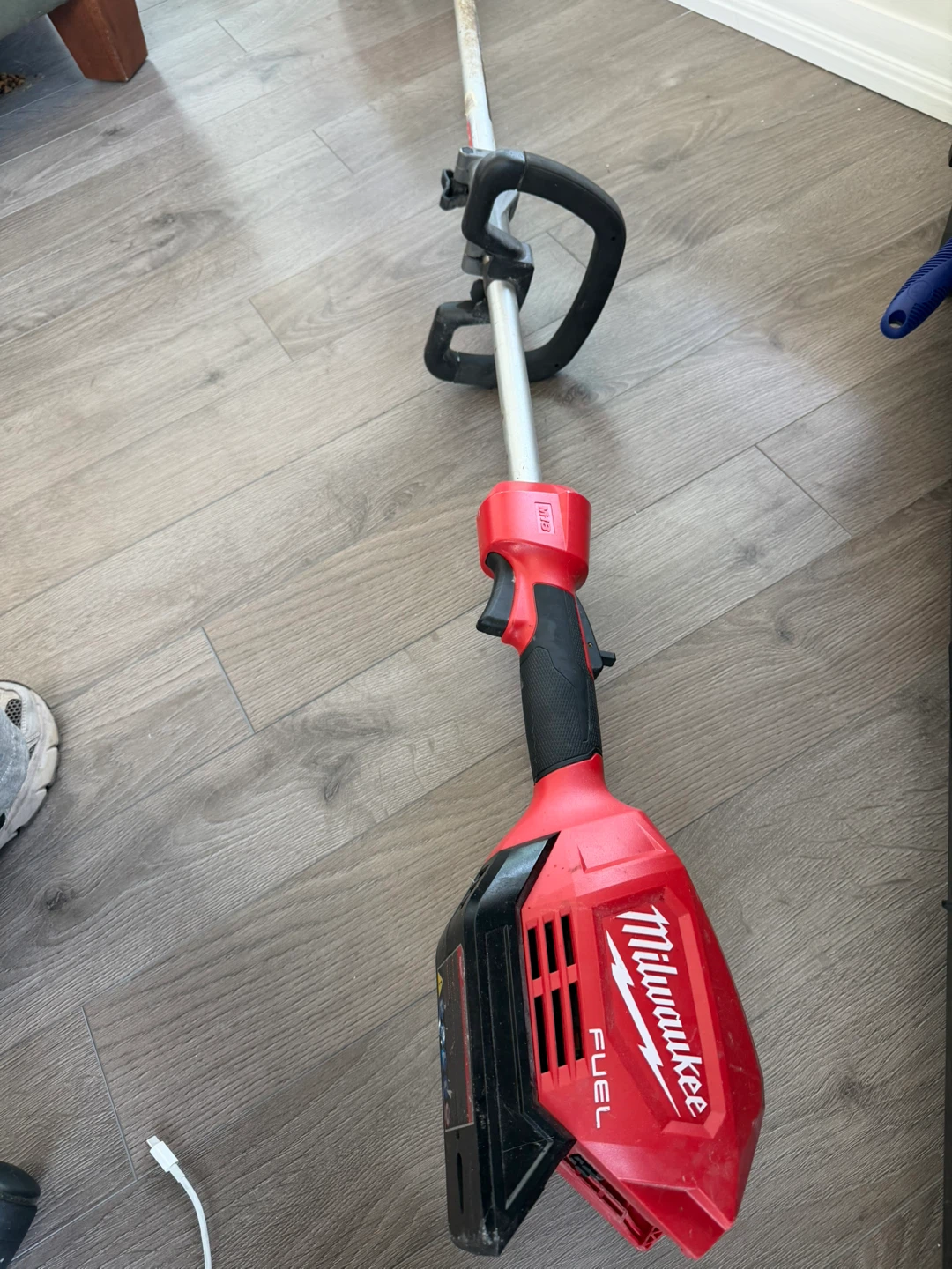 Milwaukee M18 FUEL String Trimmer - photo 2