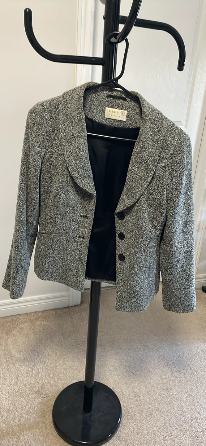 Precise Petite Tweed Blazer