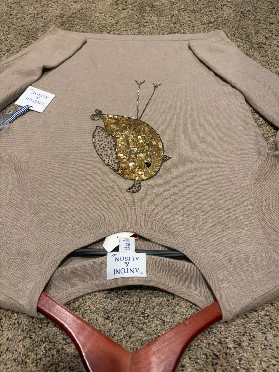 NWT Antoni & Alison Gold Quail Sequin Sweater - photo 3
