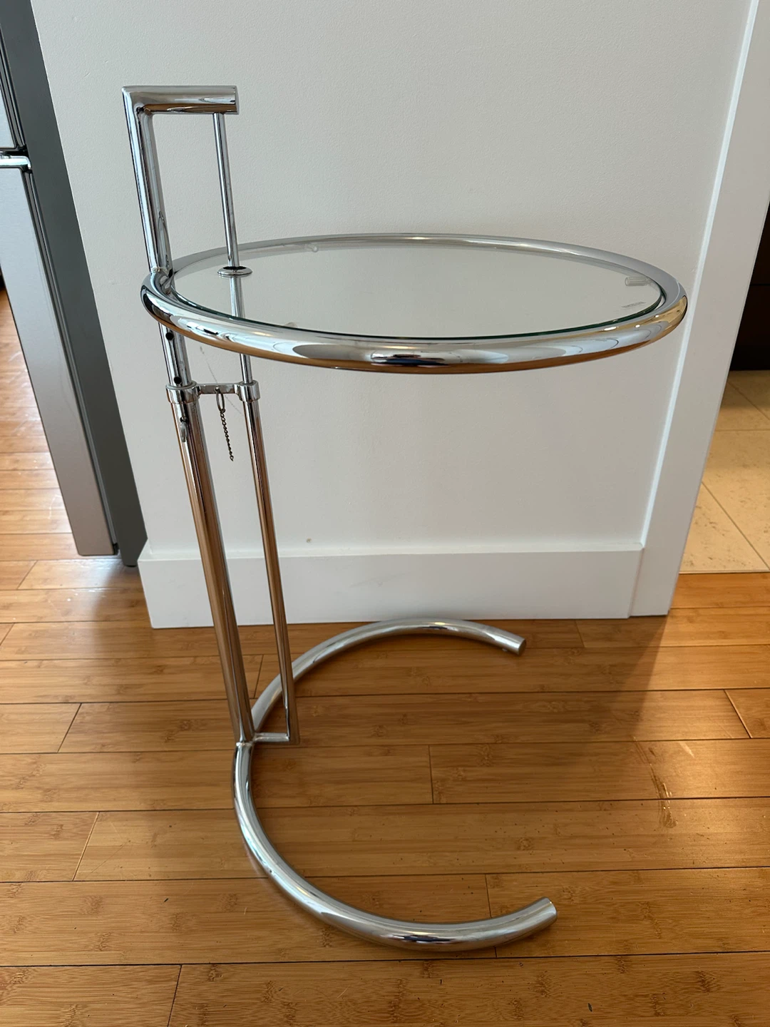 Eileen Gray–Style Adjustable Chrome & Glass Side Table - photo 3