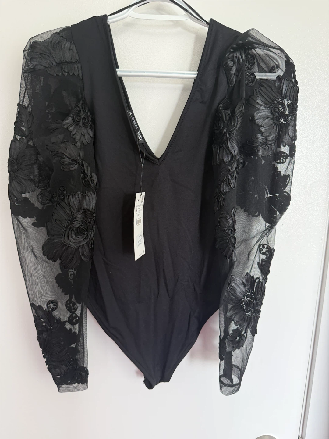 NEW Zara Black Bodysuit with Puff Sleeves - photo 2