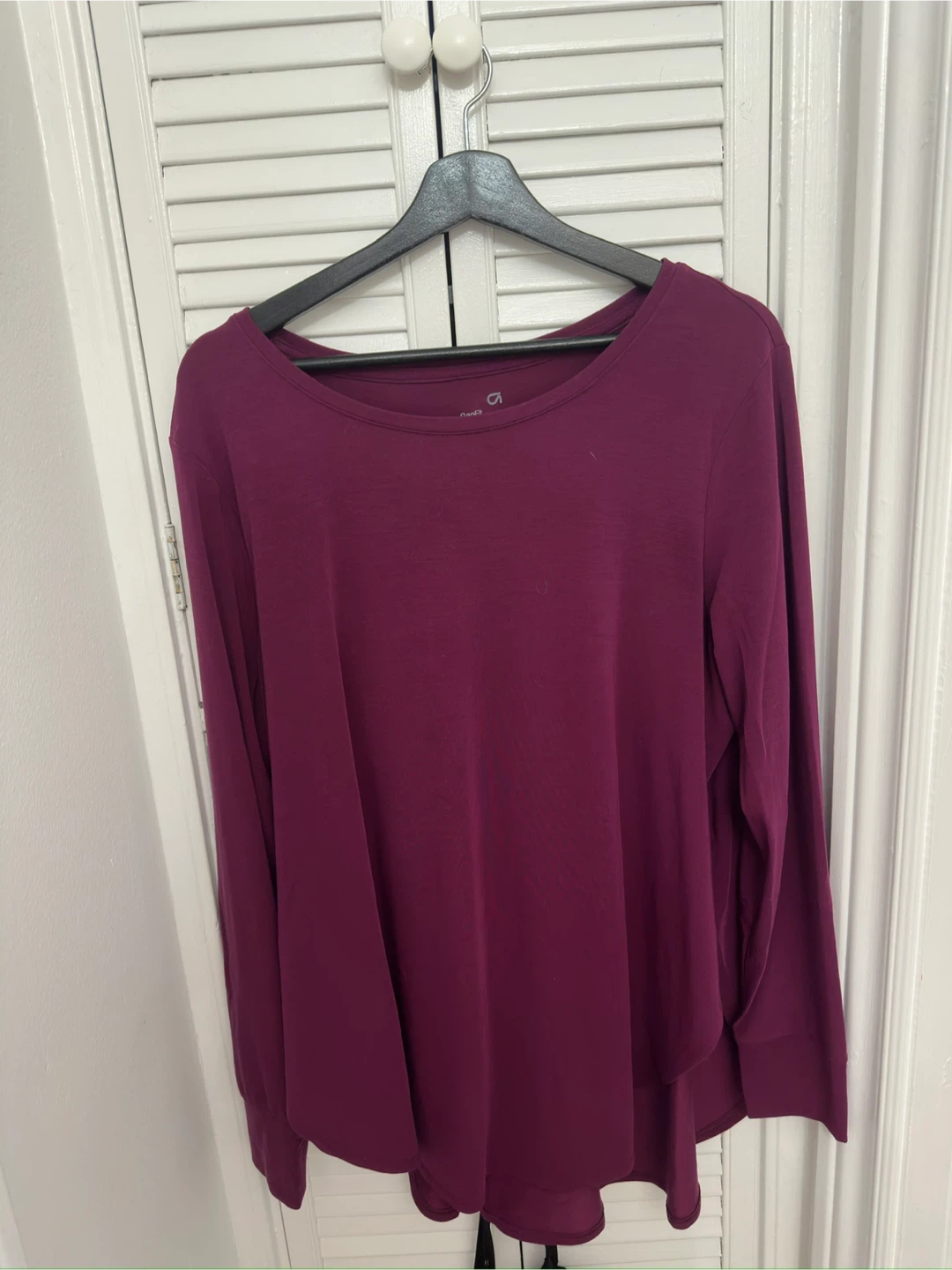 GapFit Long Sleeve Top