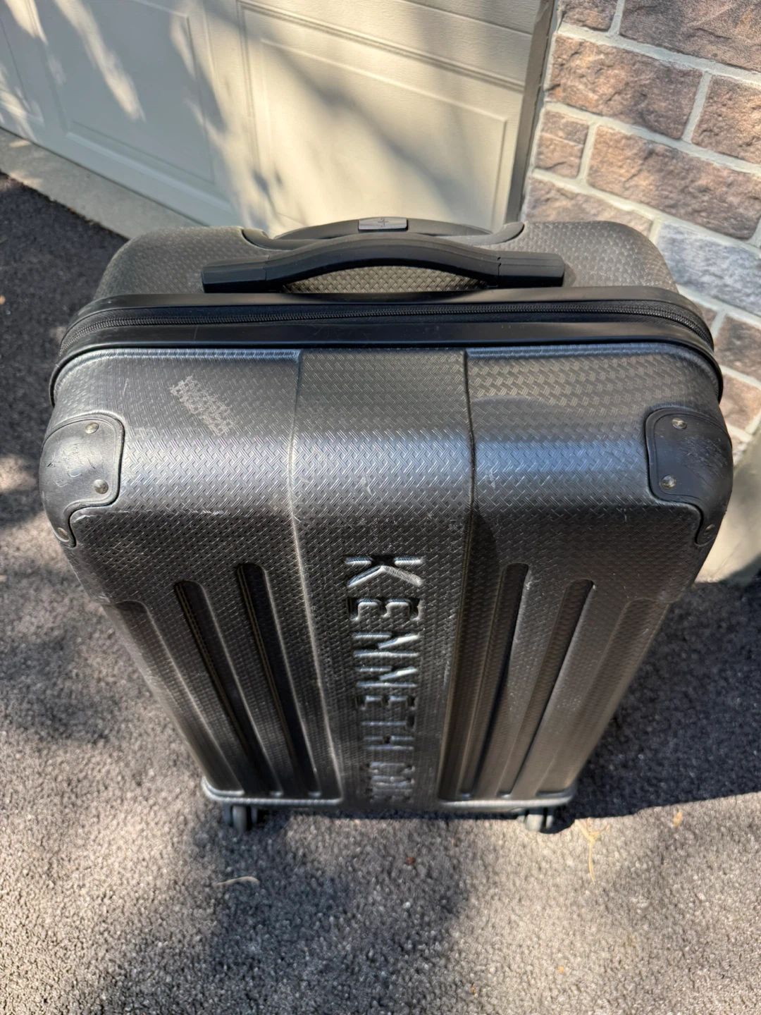 Kenneth Cole Reaction Black Hardside Spinner Suitcase - photo 2