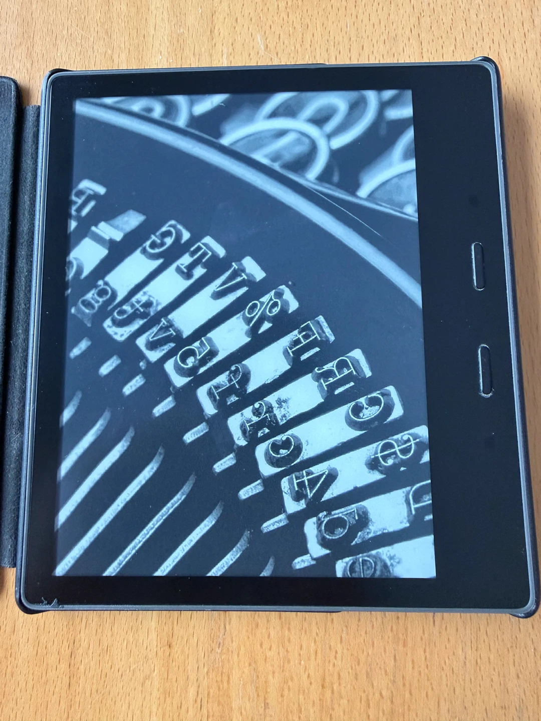 Amazon Kindle Oasis 10th Gen 32GB