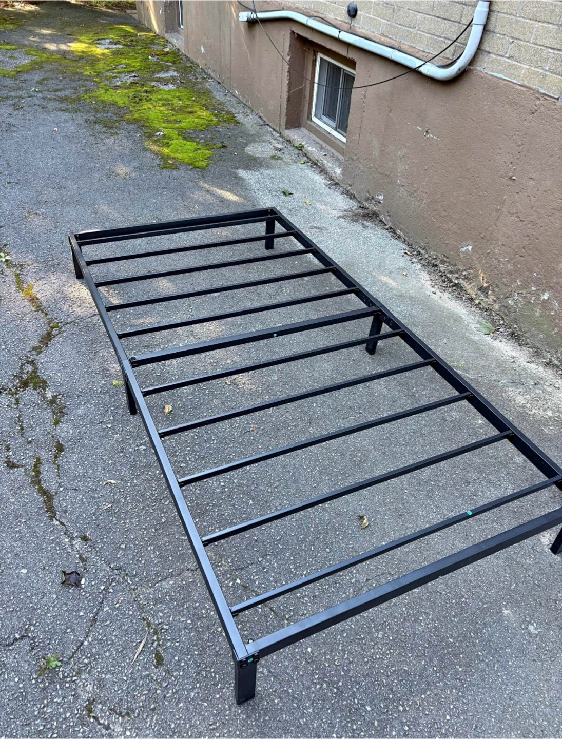 Metal Platform Frame - Twin Size