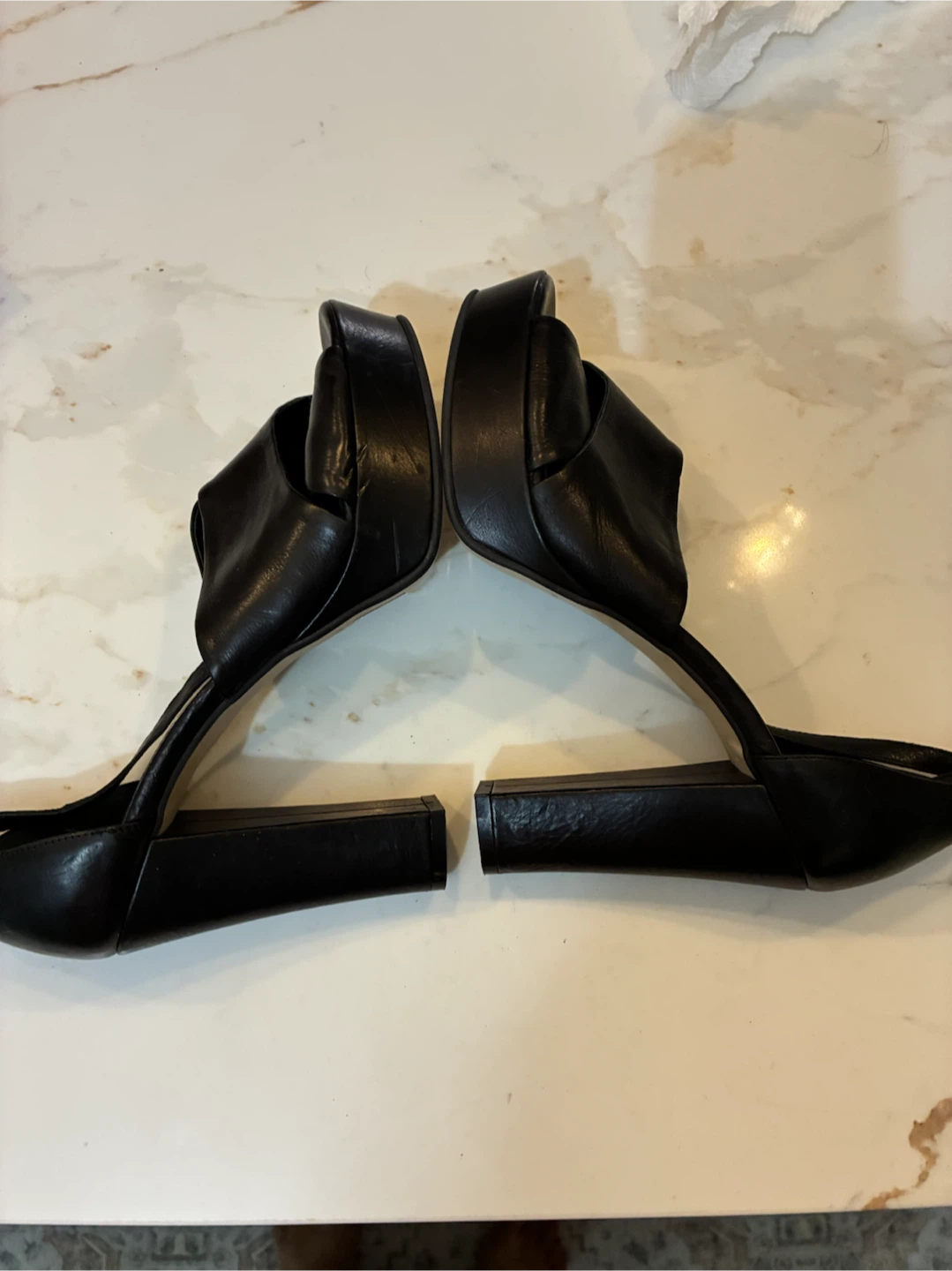 NOW Made in Italy Black Leather Platform Shoes Size 39 - photo 4