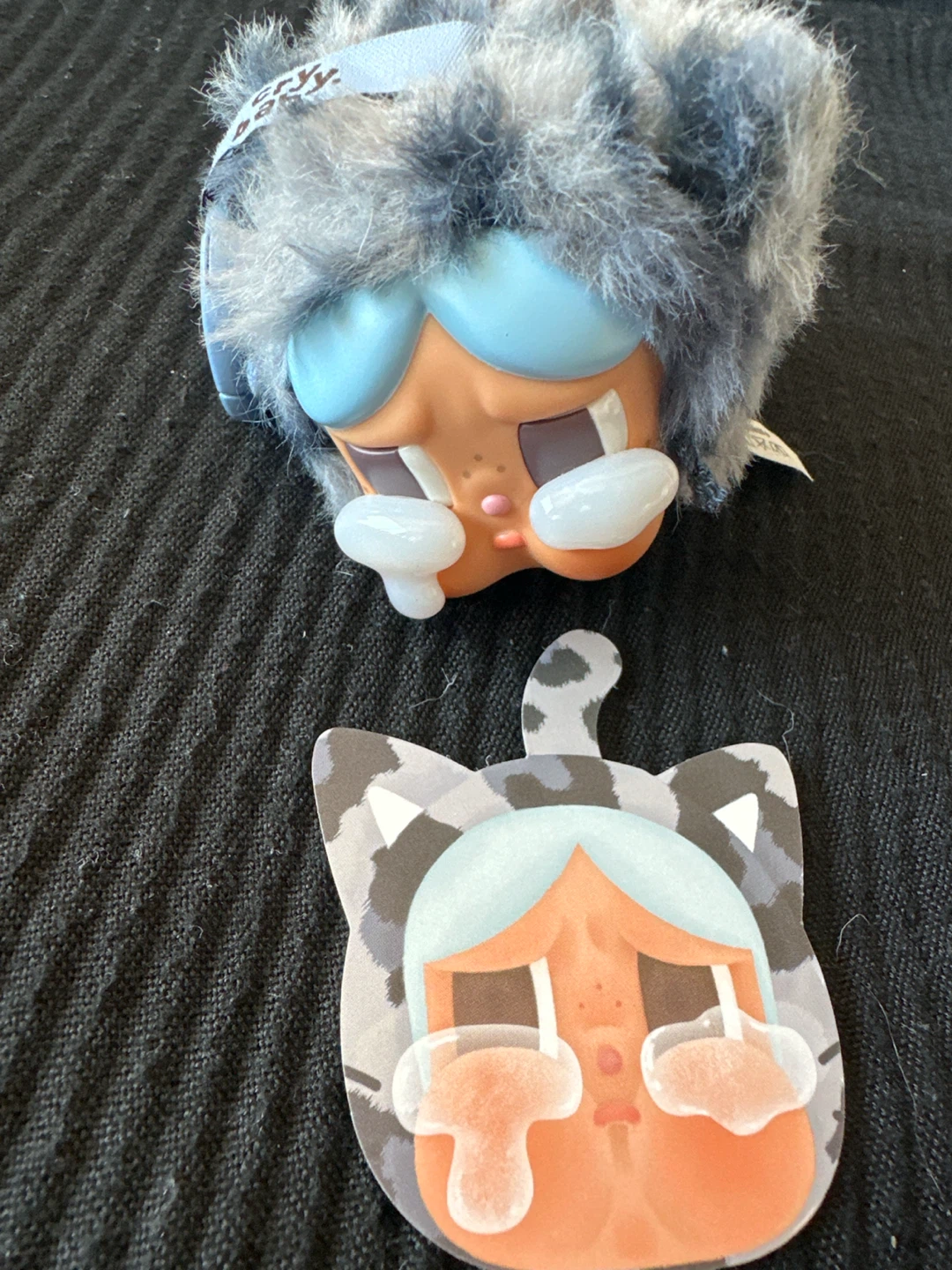 Pop Mart Cry Baby Denim Cutie Plush Pendant - photo 2