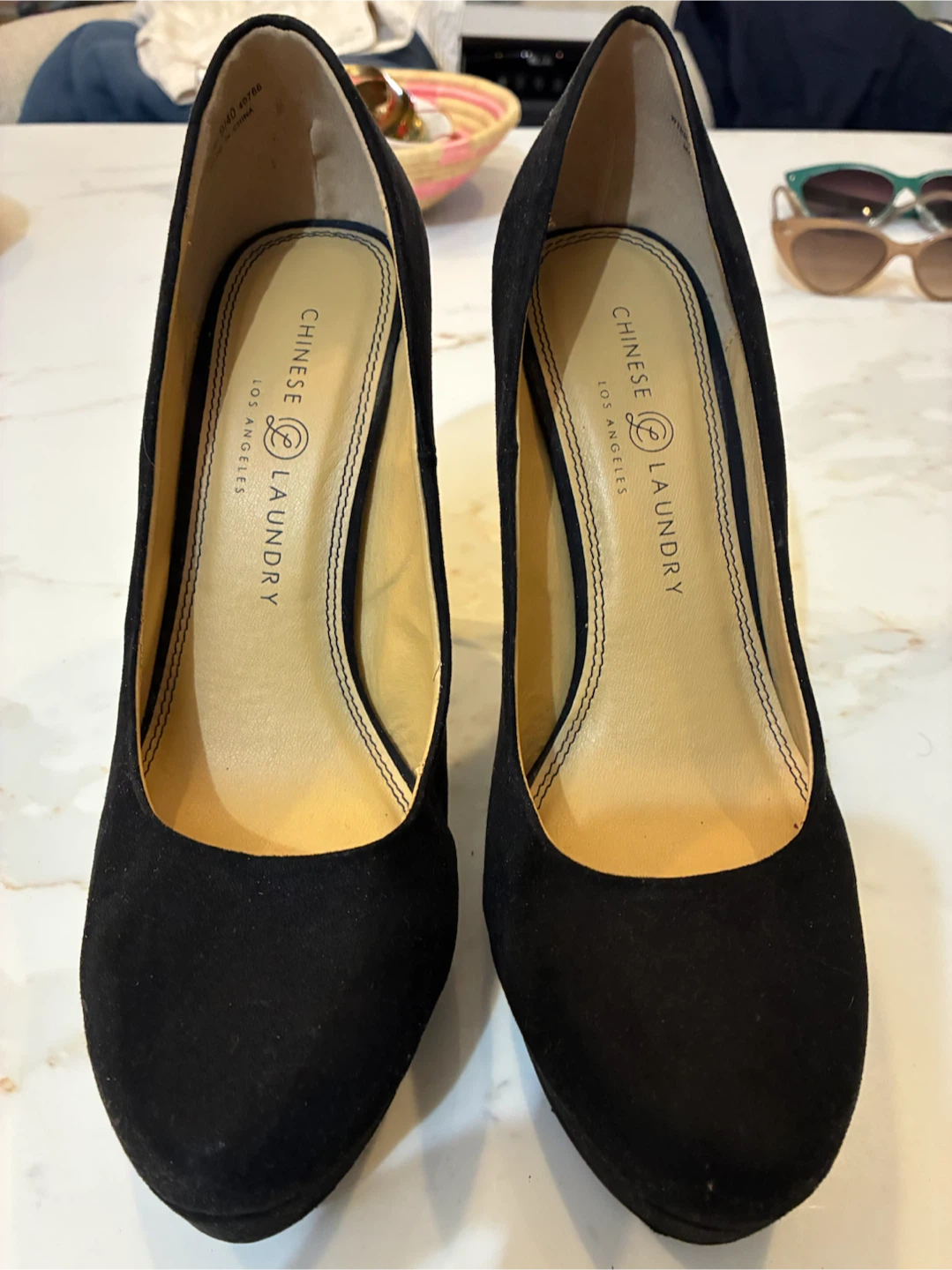 Chinese Laundry Black Suede Platform Pumps Size 9