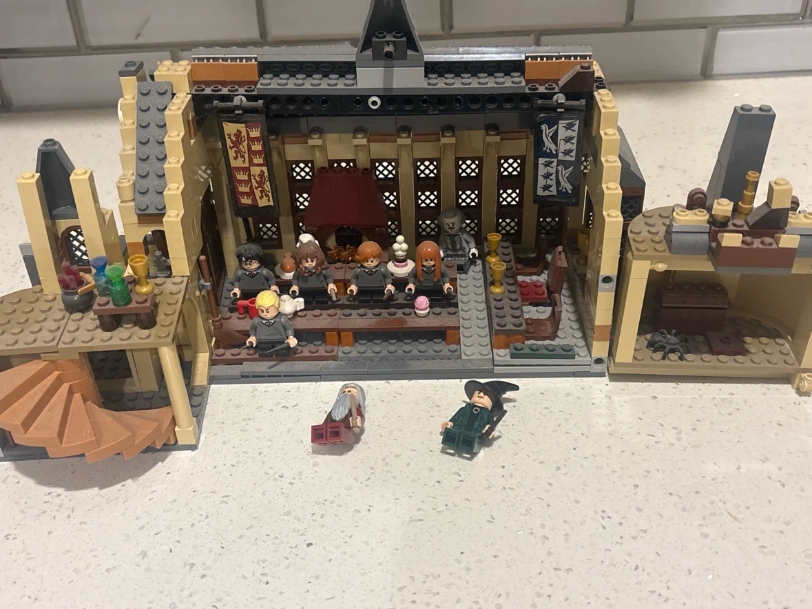 LEGO Harry Potter Hogwarts Great Hall