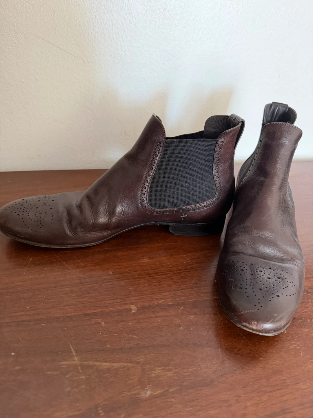 Burberry Brown Leather Chelsea Boots Size 44 - photo 4