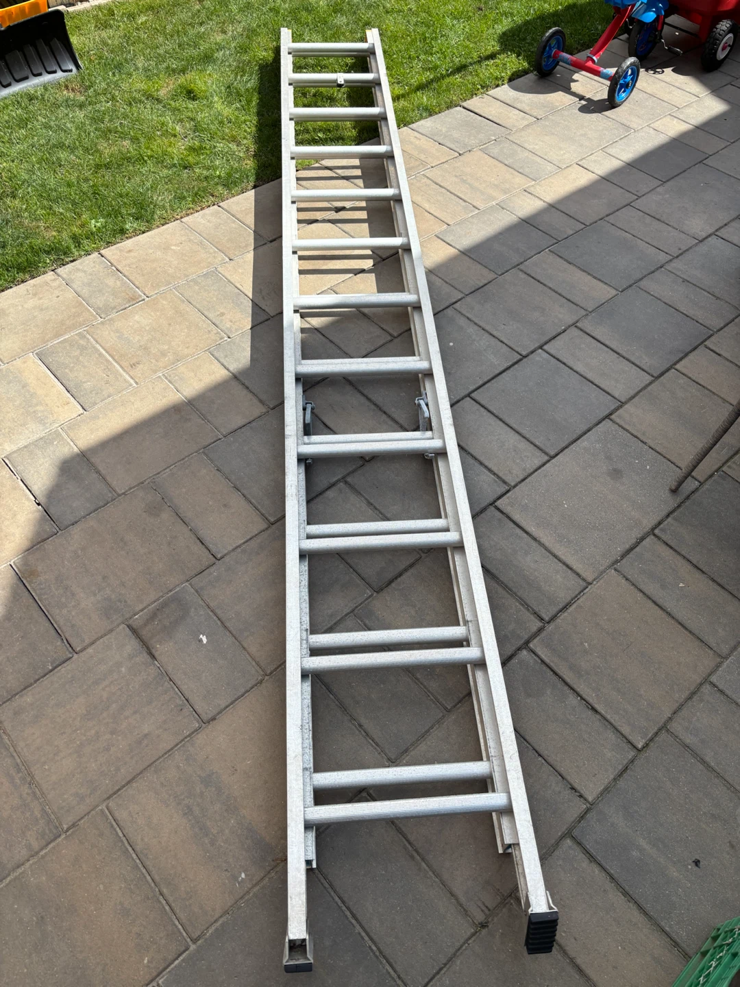 Aluminum Extension Ladder