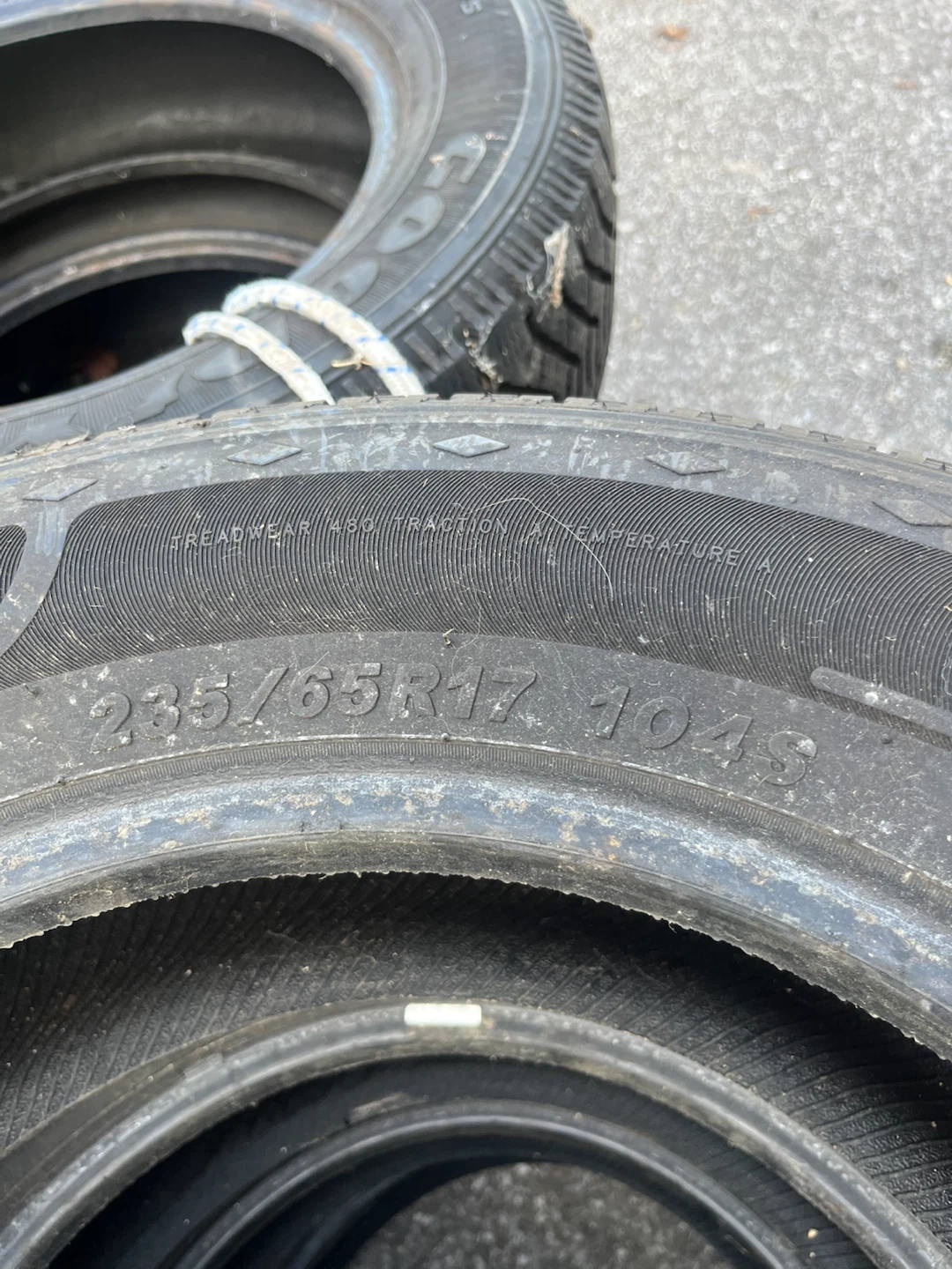235/55R17 Evergreen All-Season Tires - Set of 4. - photo 2