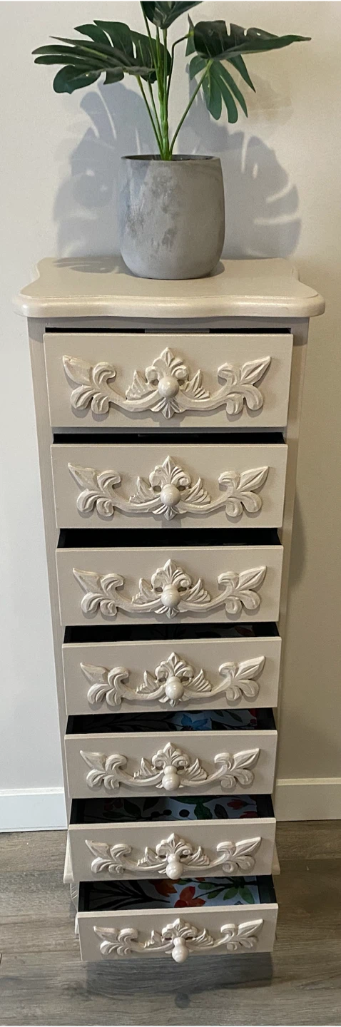 Hardwood carved skinny slim dresser - photo 5