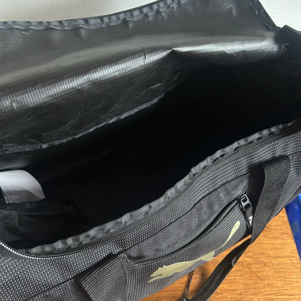 Puma Black Duffel Bag - photo 3