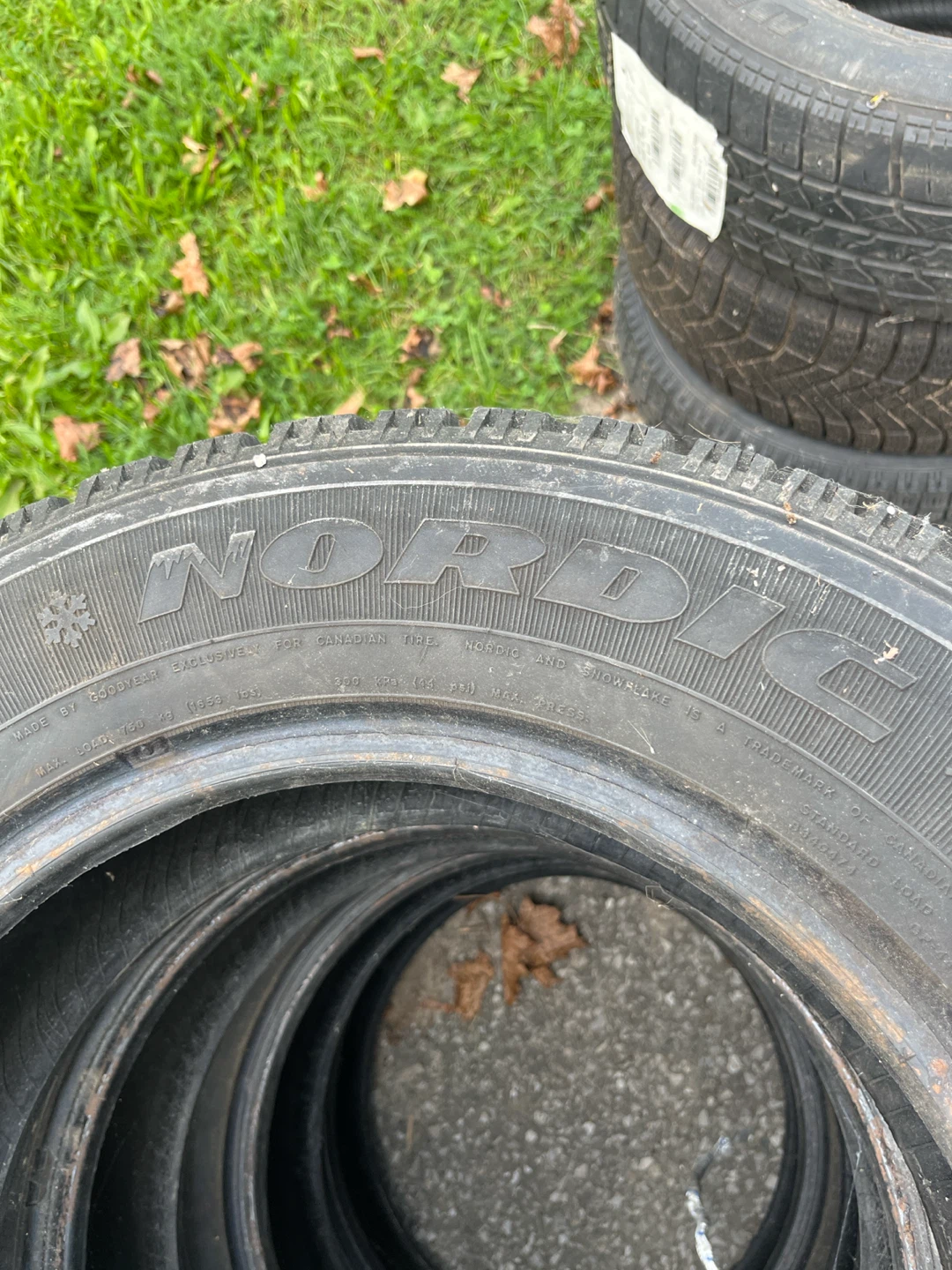 Nordic Snow Tires - 155/65R16 - photo 3