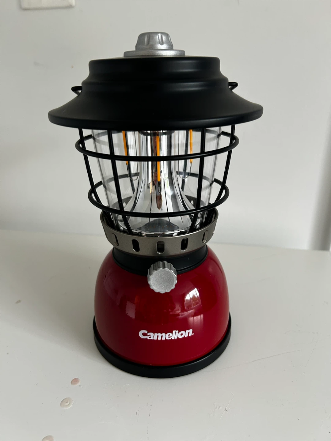 Camelion Rechargeable LED Retro Lantern - photo 3