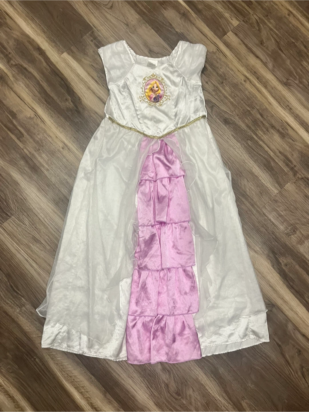 Halloween Disney Store Rapunzel Princess Costume
