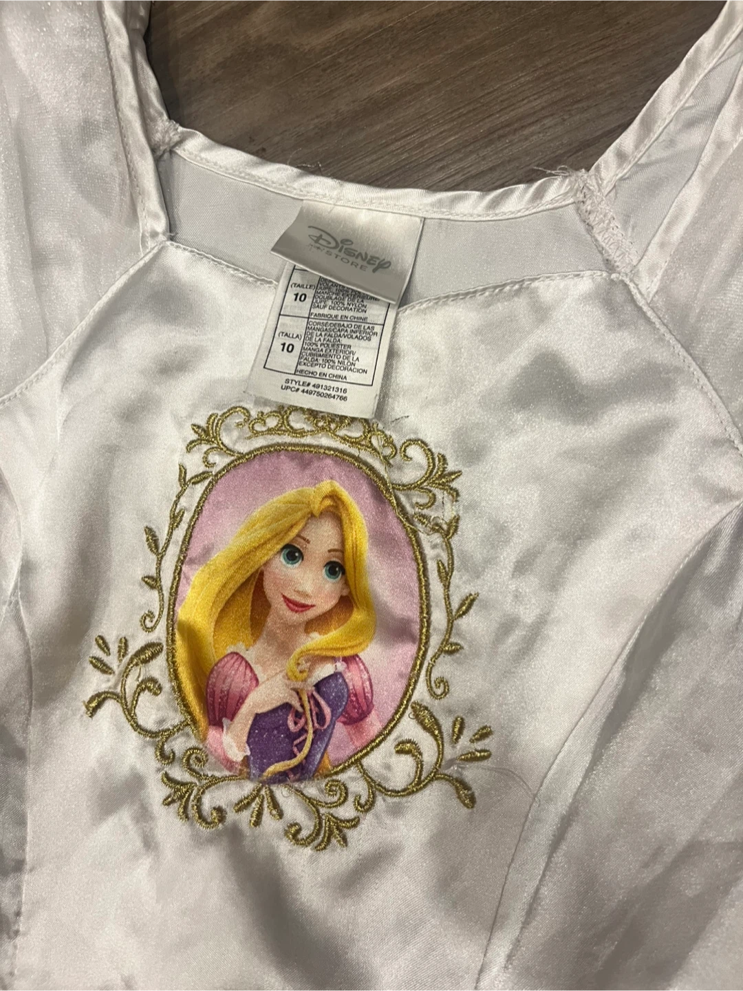 Halloween Disney Store Rapunzel Princess Costume - photo 2