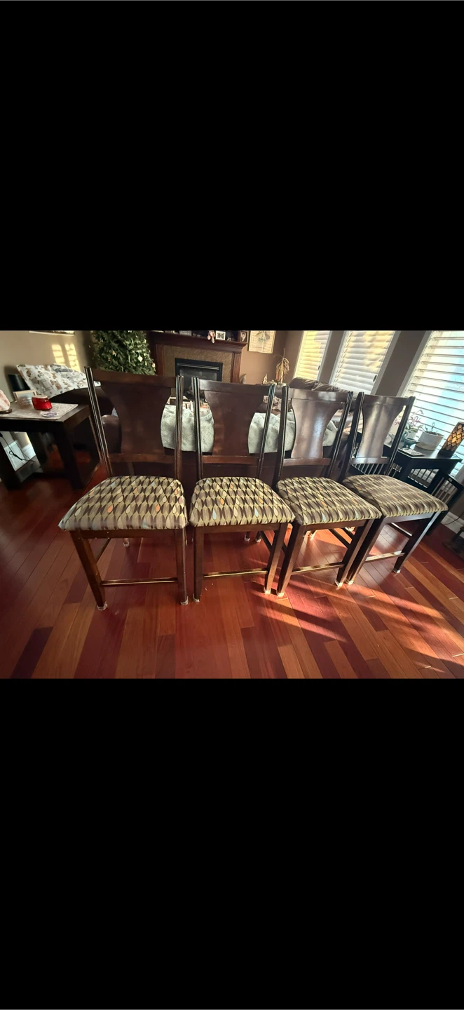 NEED GONE HEAVY WOOD 4 Dining Chairs and Table - photo 2