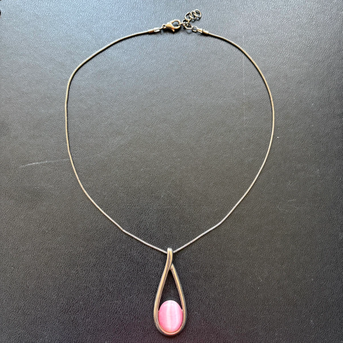 Necklace with Pink Gemstone Pendant