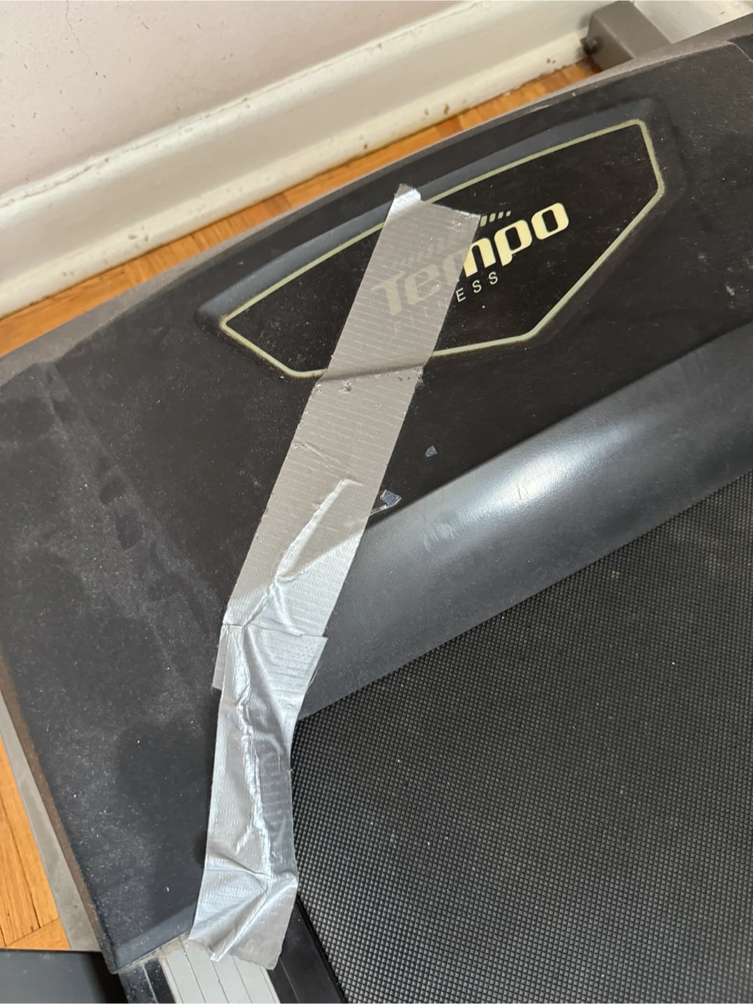 Tempo Fitness 611T Treadmill - photo 3