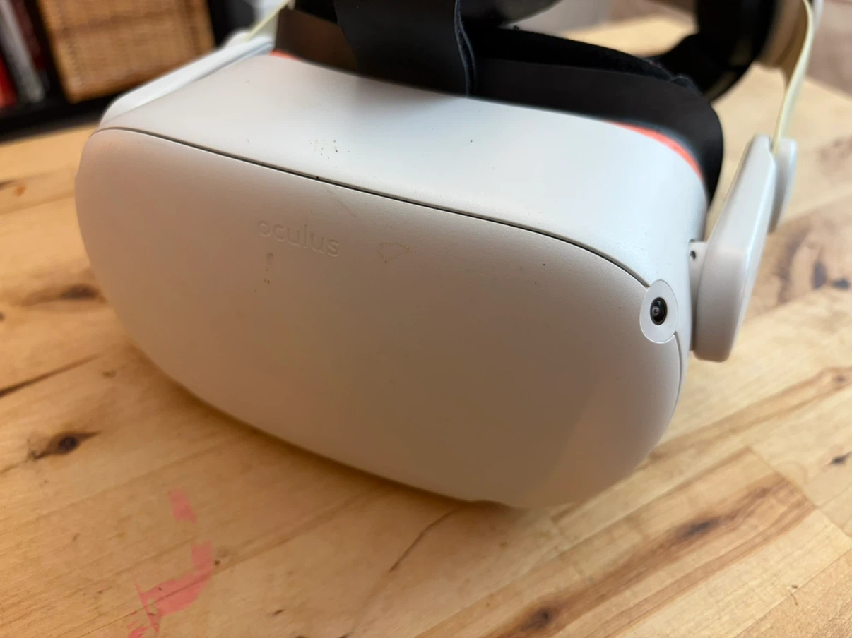 Oculus Quest 2 VR Headset Bundle - photo 4