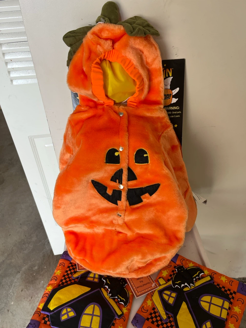 Halloween items - photo 3