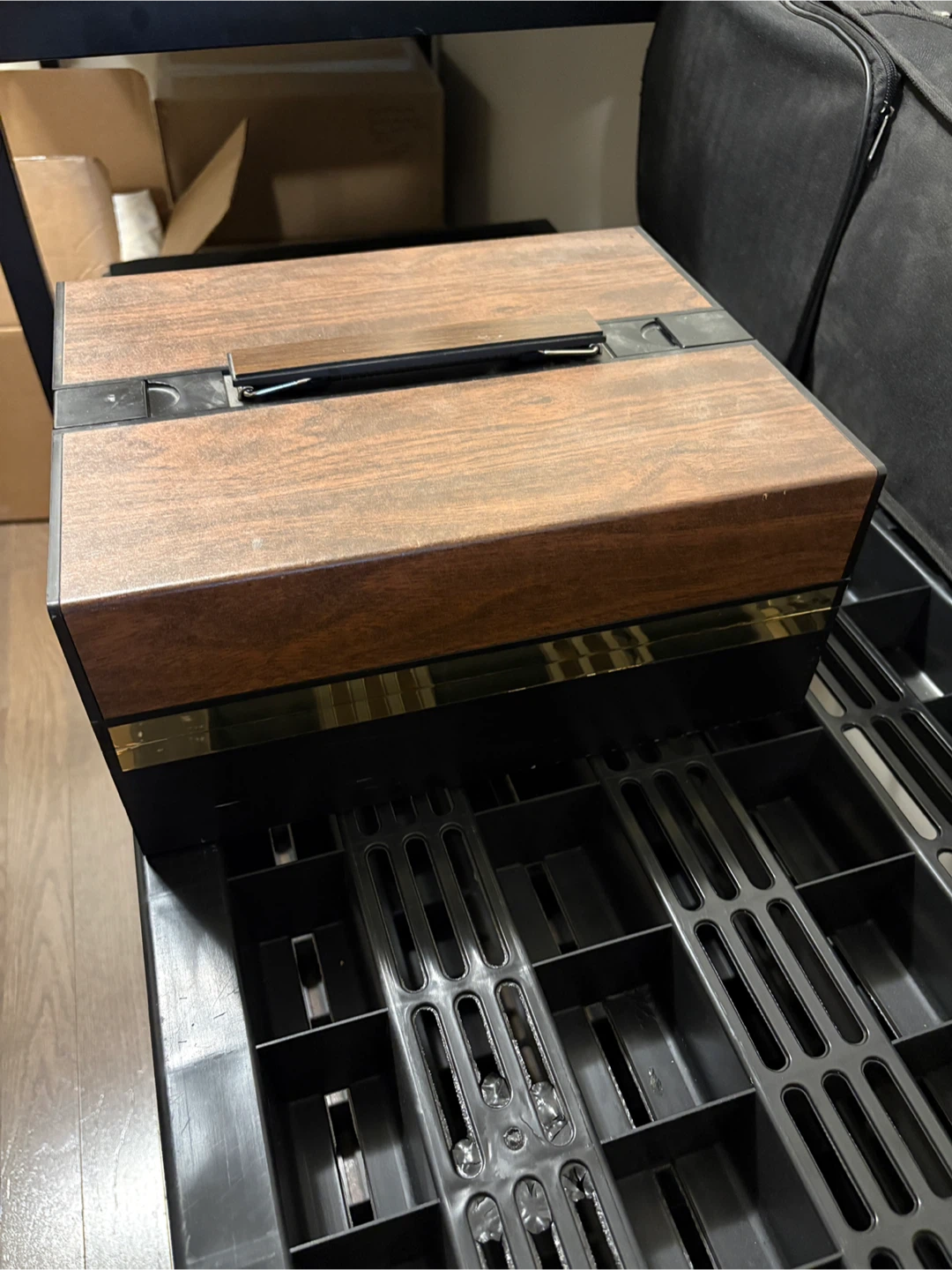 Vintage 8track Tape Storage Case - photo 4
