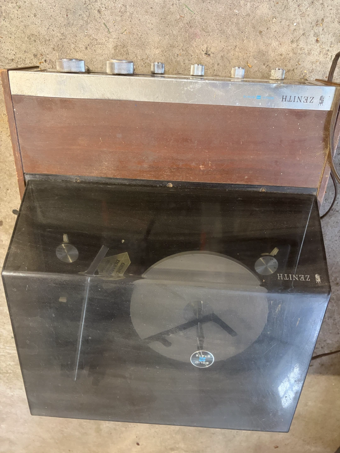 Zenith Record Player