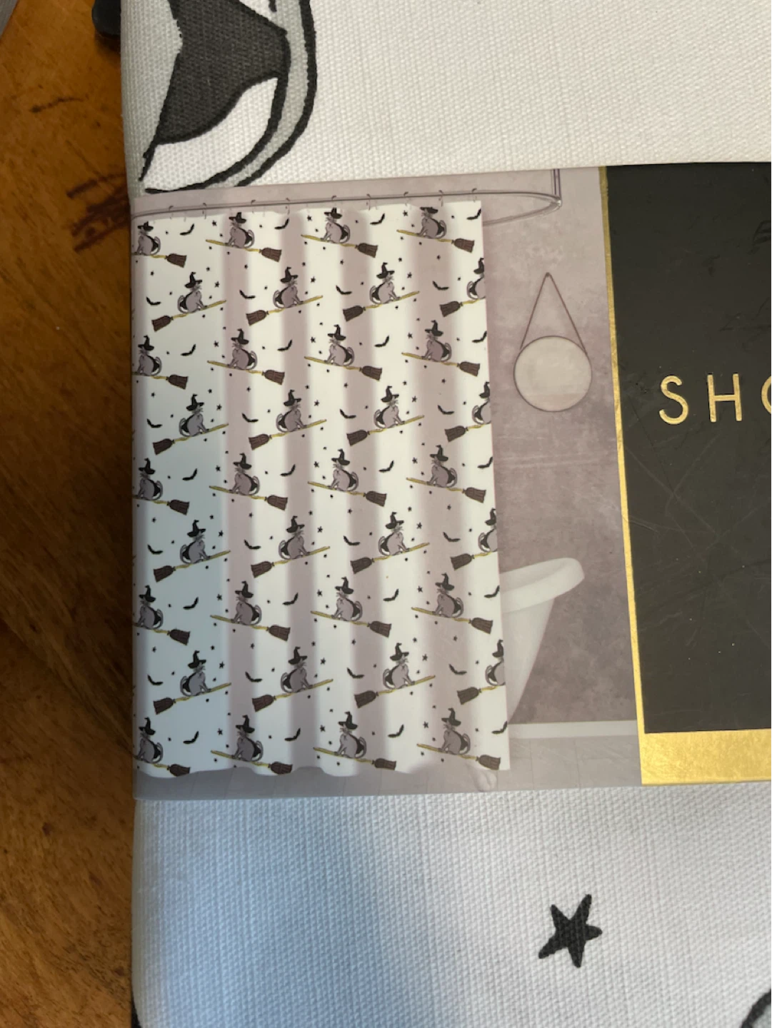 Salem's Spooky Shower Curtain - photo 2