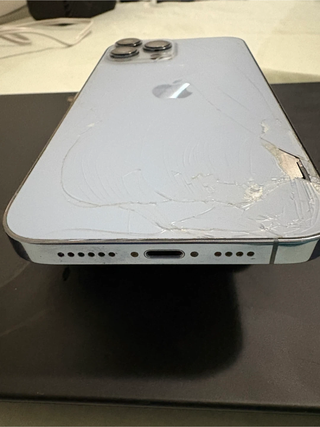 Apple iPhone 13 Pro Max (128GB, Sierra Blue) - photo 4