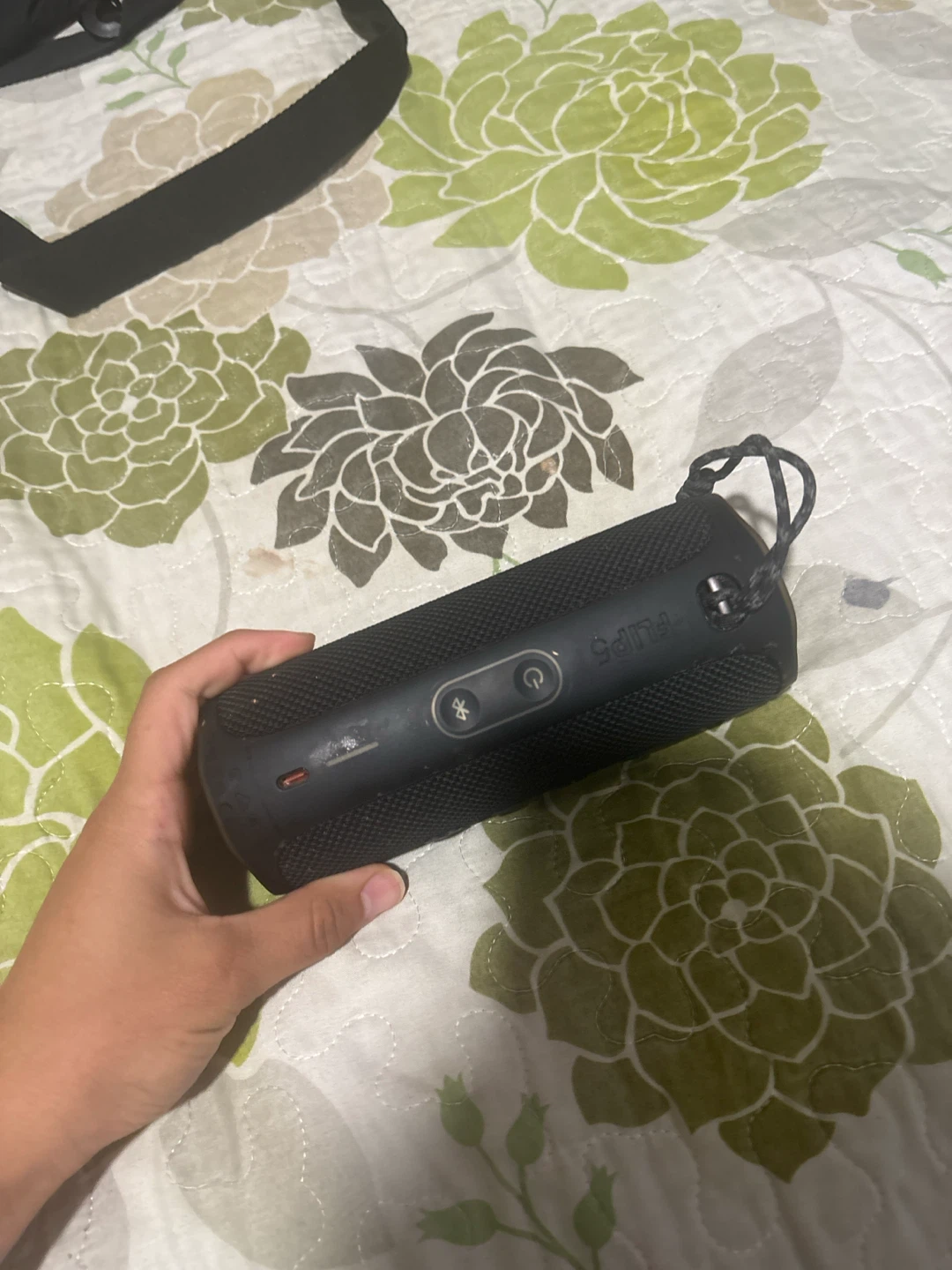 JBL Flip 5 Portable Waterproof Bluetooth Speaker - photo 2