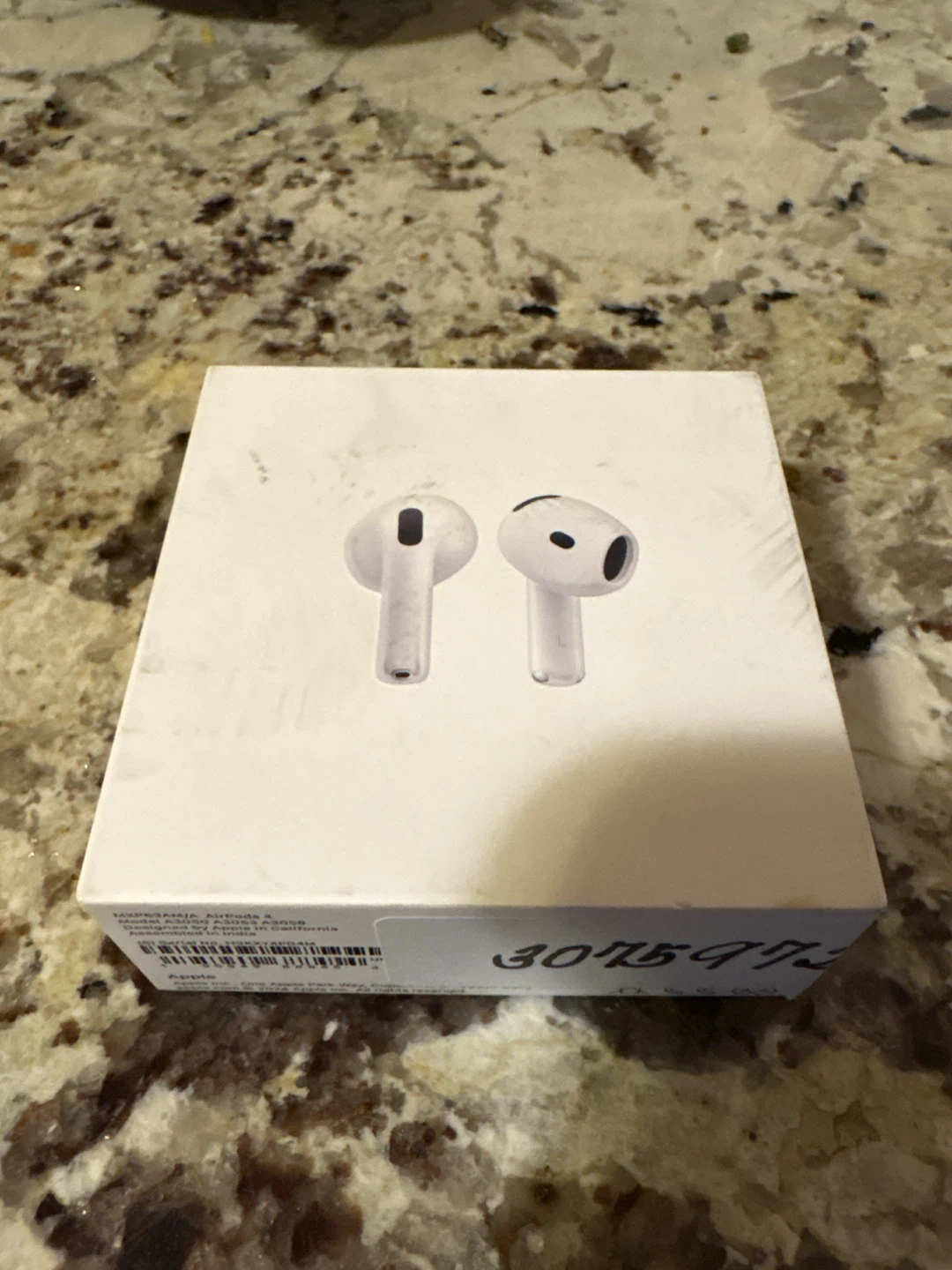 Apple AirPods 4