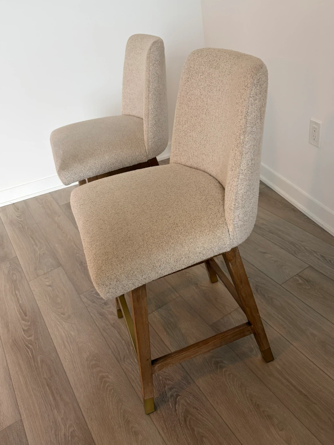 Counter height, chairs - photo 2