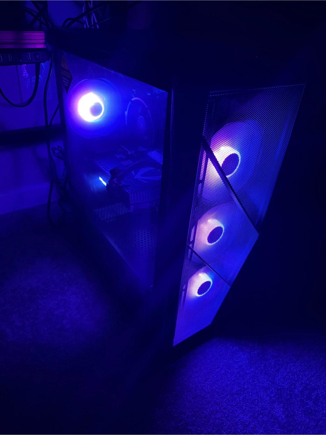Gaming PC Computer Tower tpm 2.0 - photo 3
