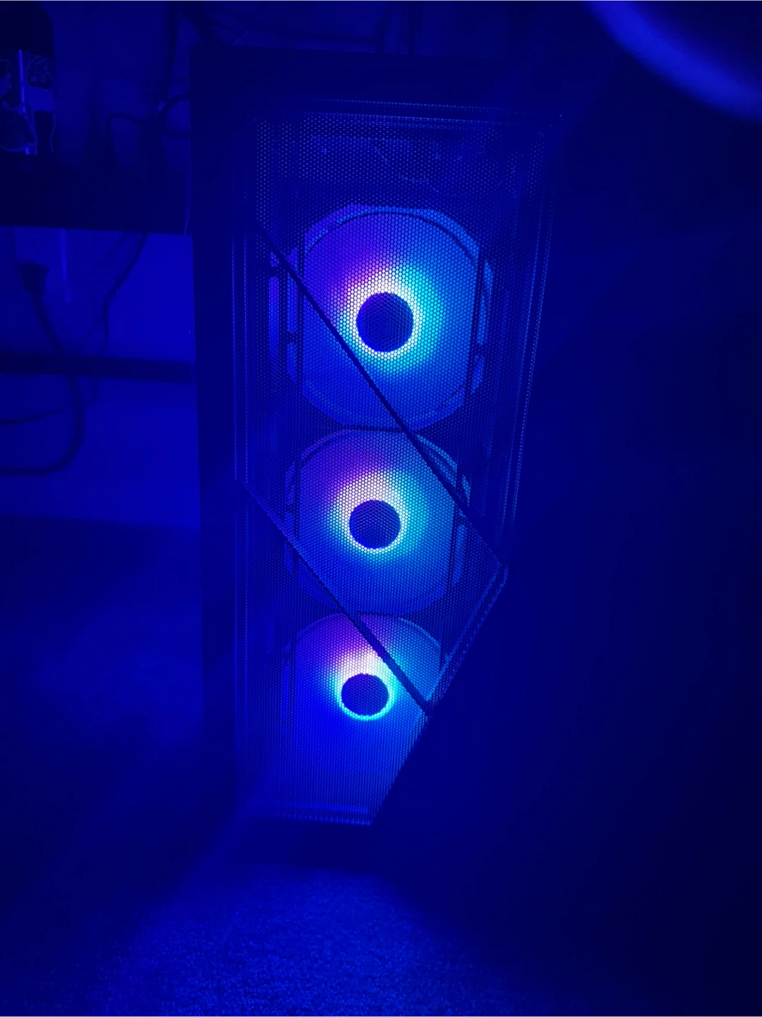 Gaming PC Computer Tower tpm 2.0 - photo 5