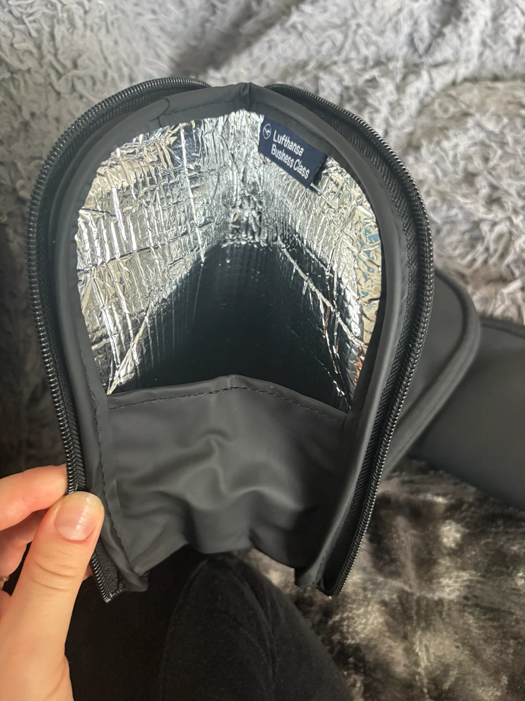 Porsche Design Lufthansa Business Class Amenity pouch - photo 2