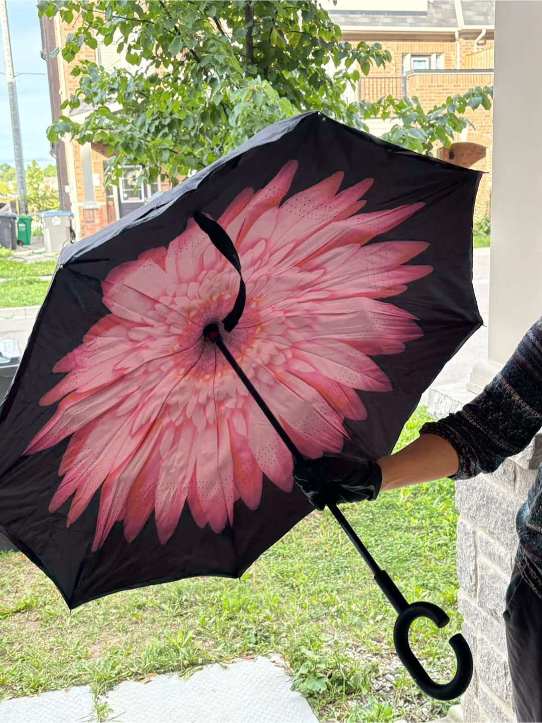 SimplyWorks Inverted Umbrella with Pink Flower Design