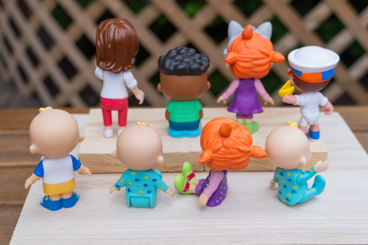 Cocomelon Mini Figures Set - photo 3