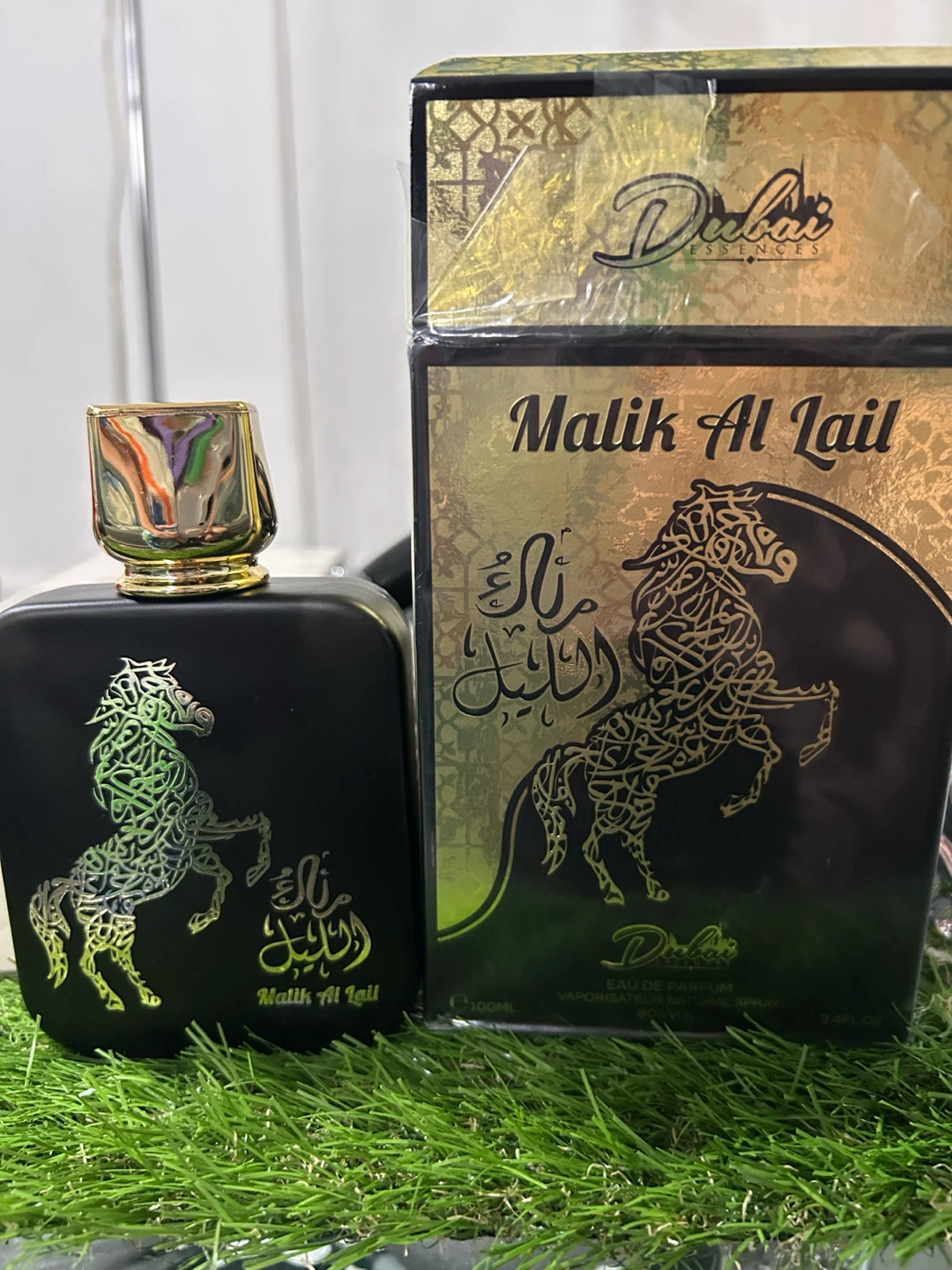 Dubai Essences Malik Al Lail Eau de Parfum