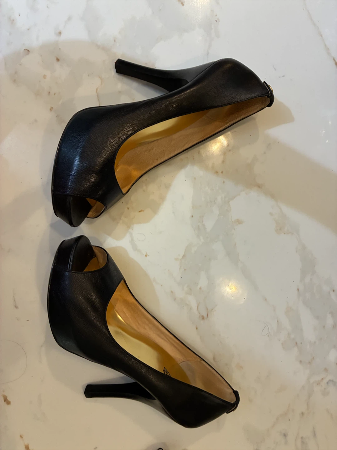 Michael Kors Black Leather Peep-Toe Heels Size 9M - photo 3