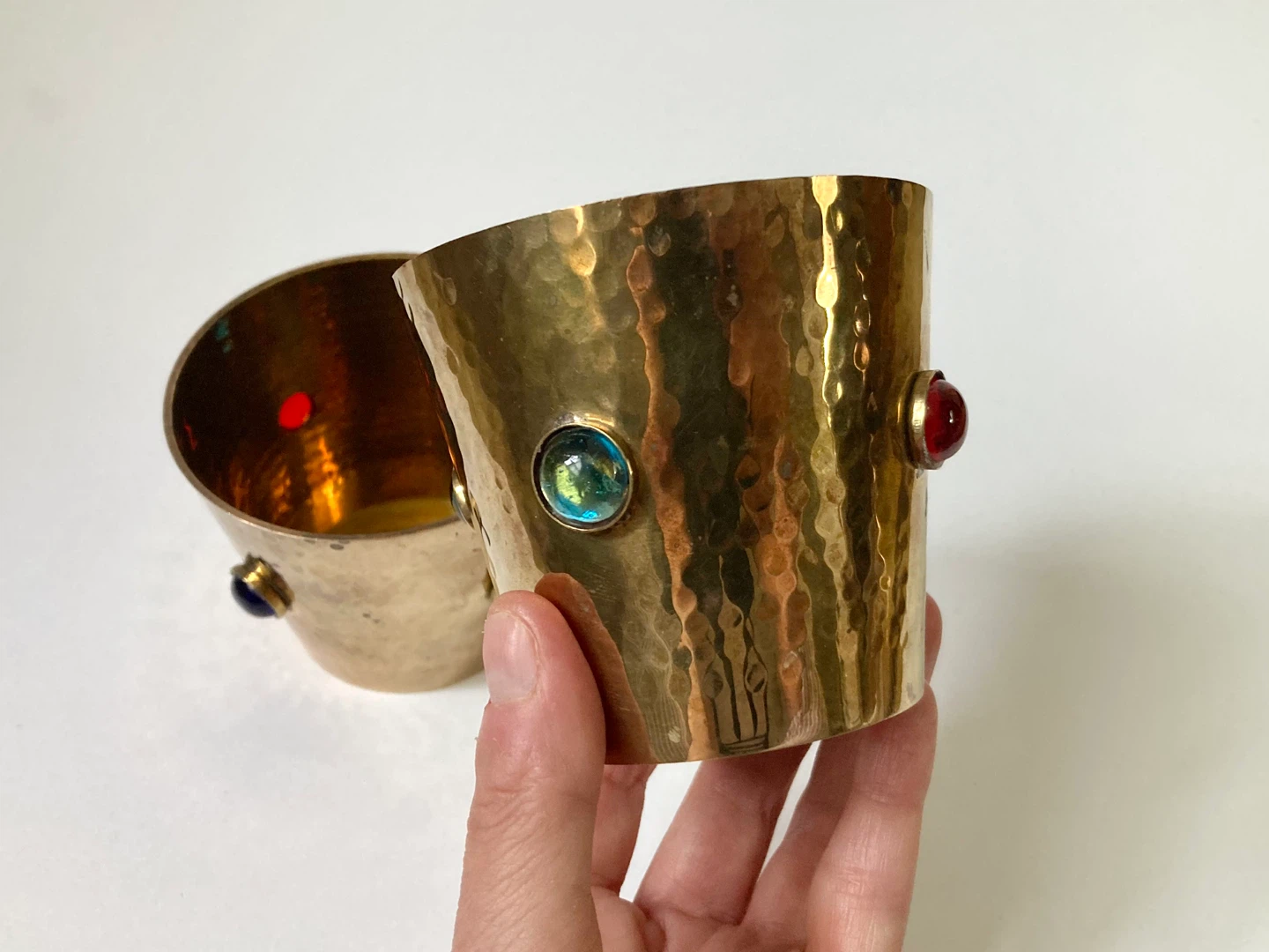 Pair of Vintage Mid-Century Jeweled Brass Cups - photo 3