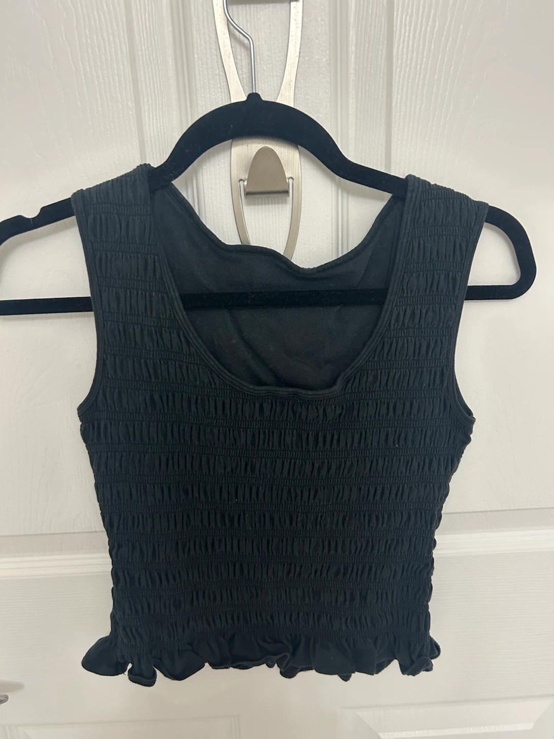 Abercrombie & Fitch black smocked tank top - photo 2