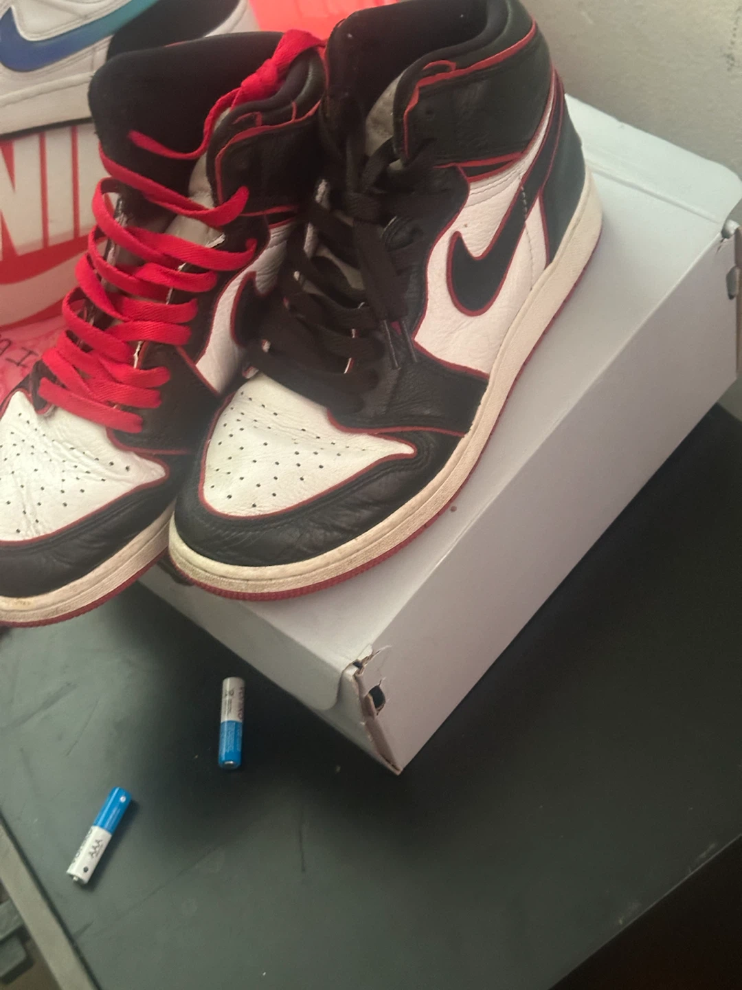 Nike Air Jordan 1 Mid og bloodline
