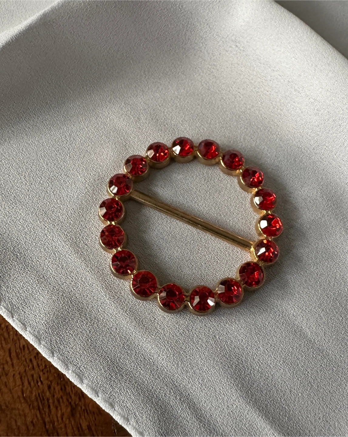 Red Styling Clip - $5 - East York